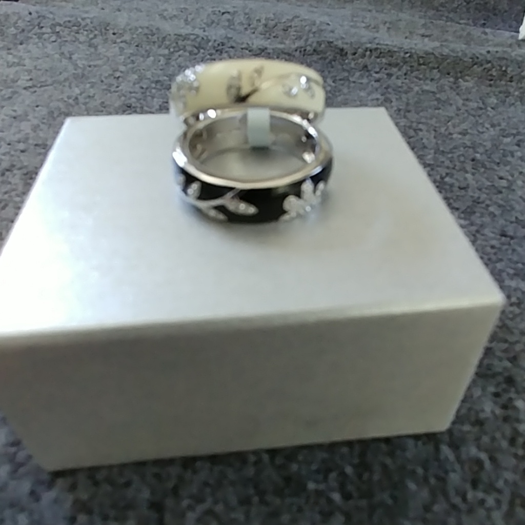 Nwt Solid 2 Sterling Silver Ring Set